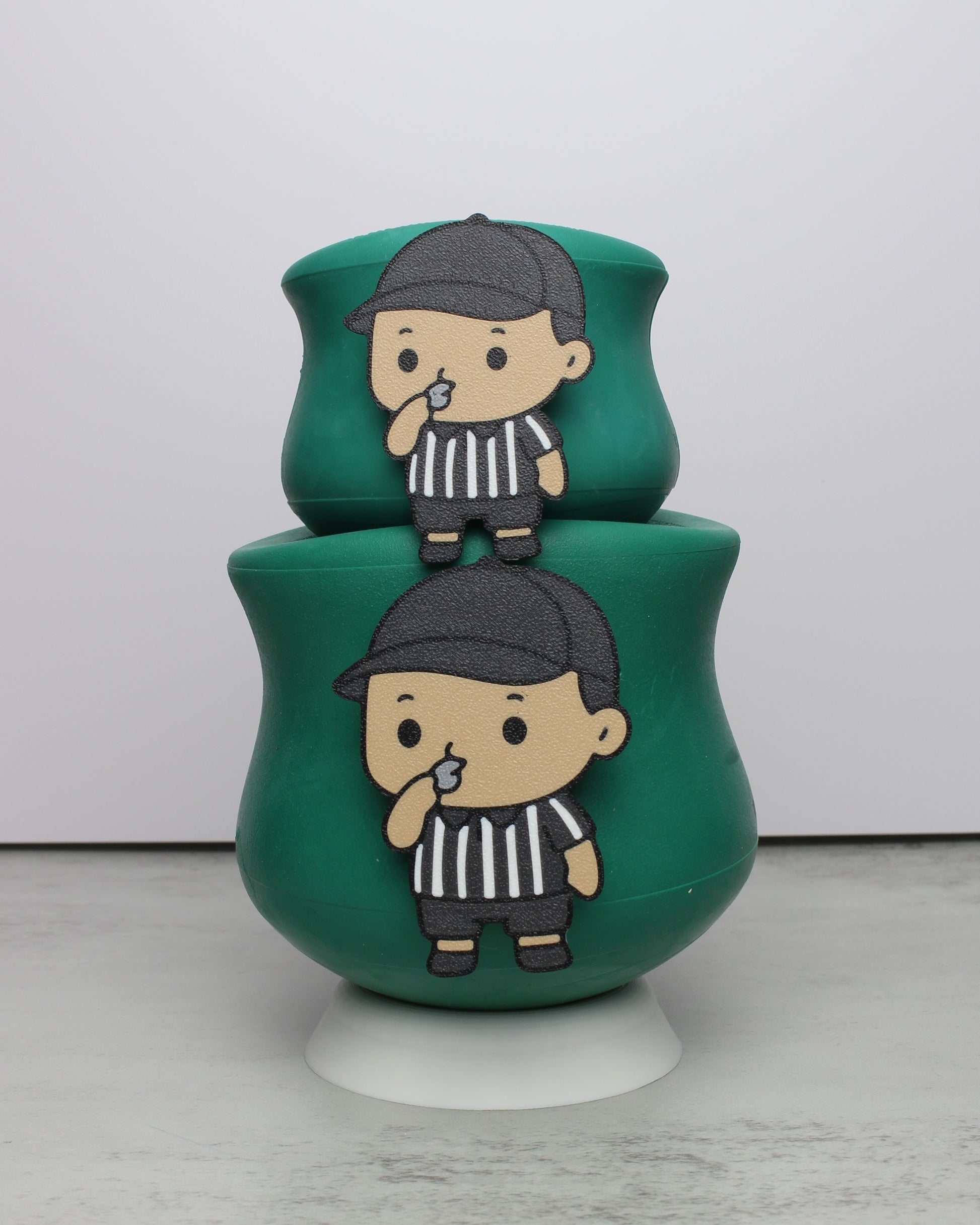Referee